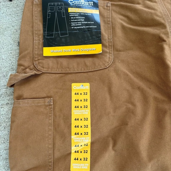 Carhartt Men's Tan Chinos - Picture 4 of 4
